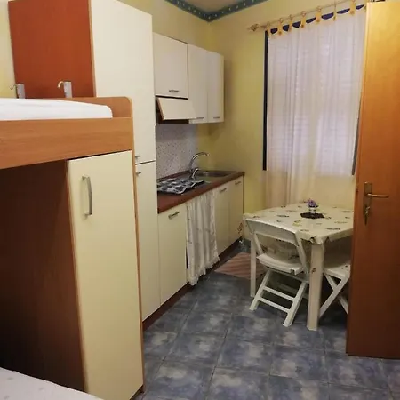 Il Gabbiano Blu - Monolocale Giallo Apartmán